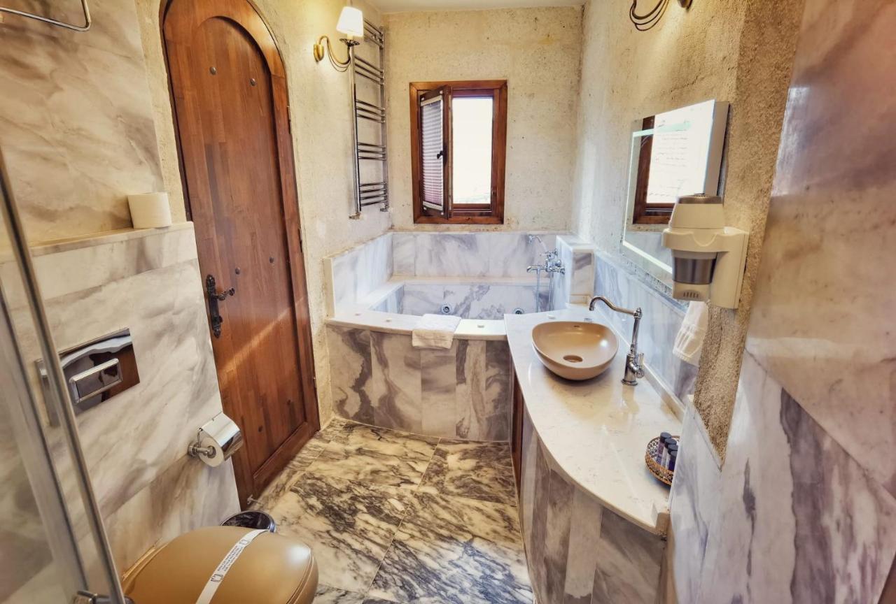 La Perla Cave Cappadocia Bed & Breakfast Ürgüp Bagian luar foto