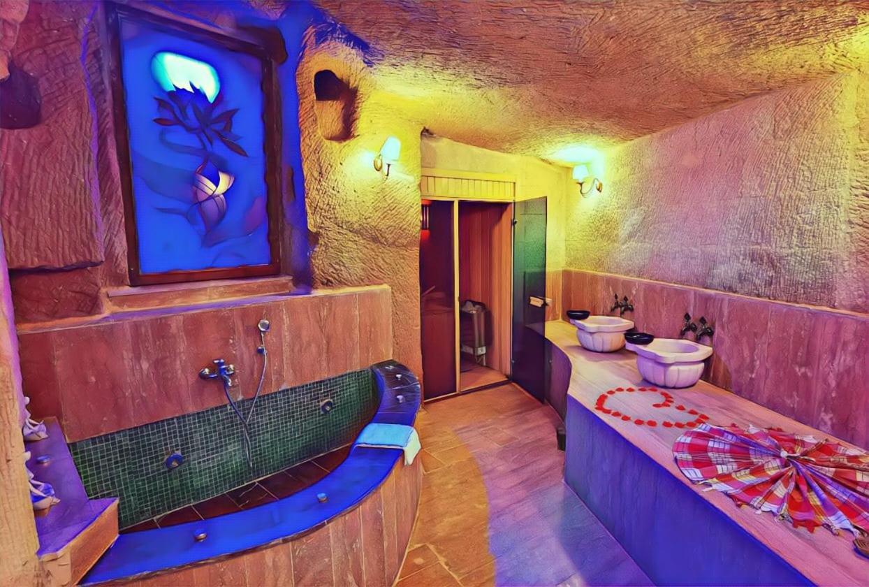 La Perla Cave Cappadocia Bed & Breakfast Ürgüp Bagian luar foto